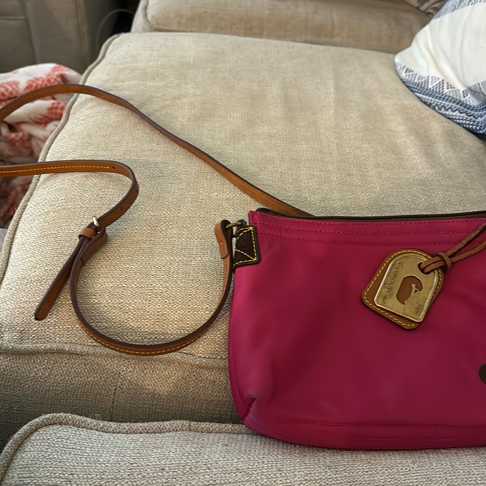 Dooney and Bourke crossbody bag
